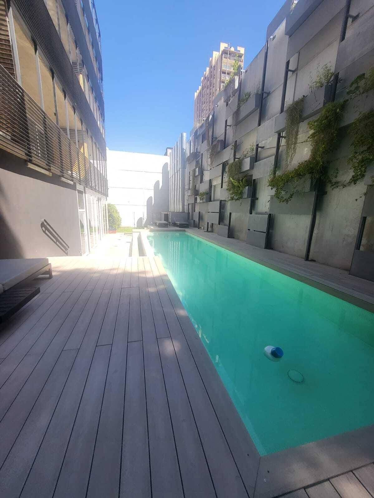 Vista Piscina Montañeses 2342