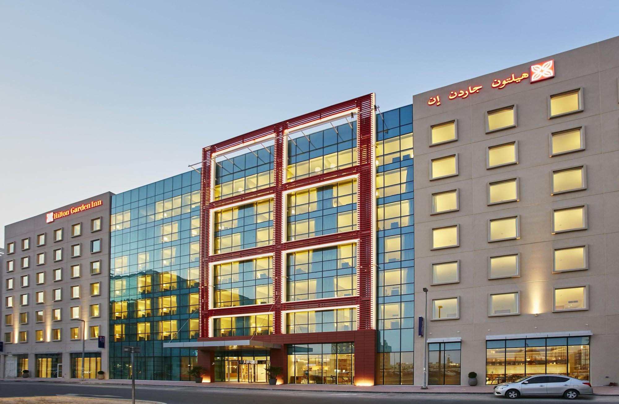 Vista Exterior Hilton Garden Inn Dubai, Mall Avenue