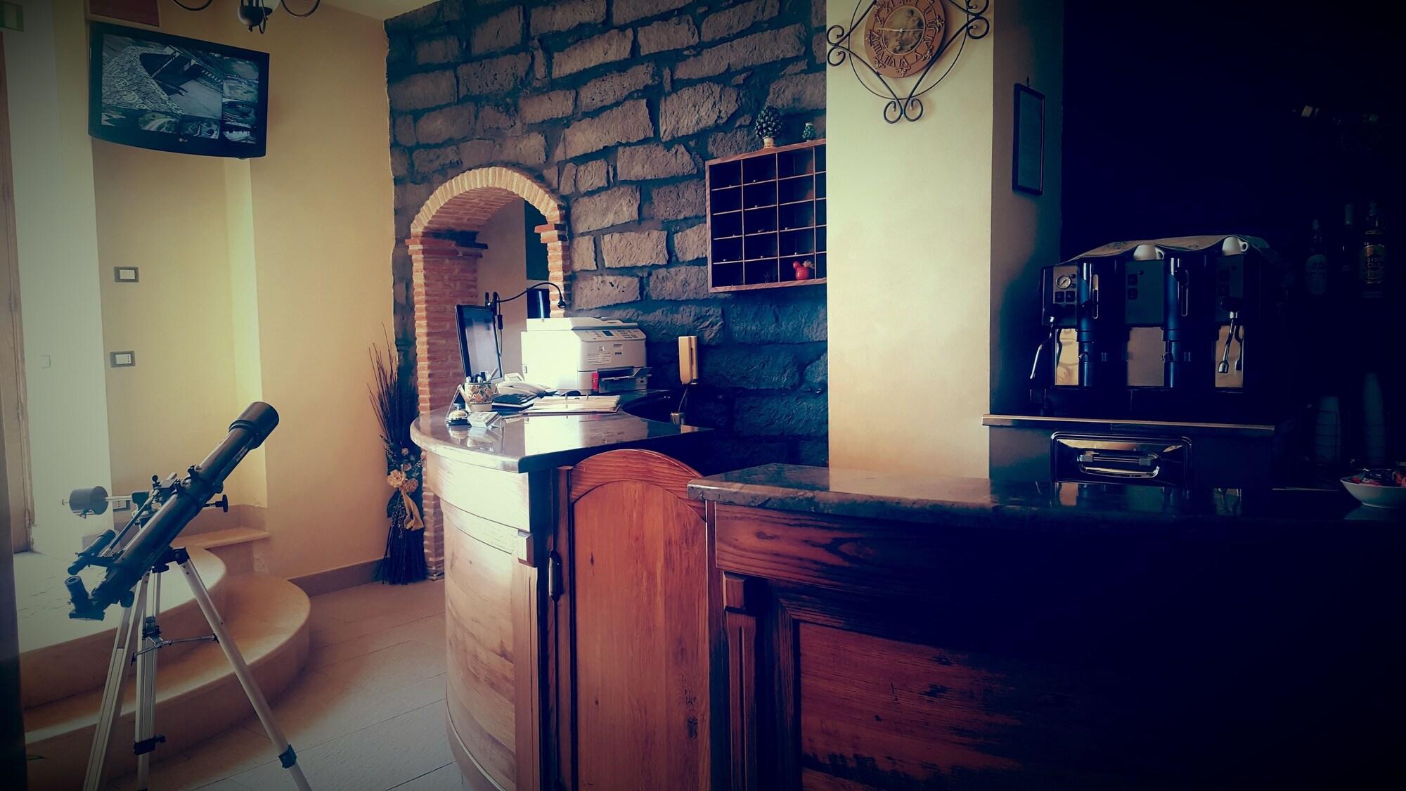 Vista Lobby Antico Borgo Petralia