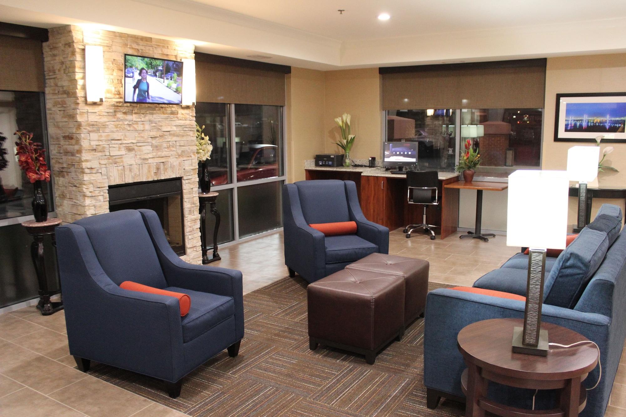 Vista Lobby Comfort Suites