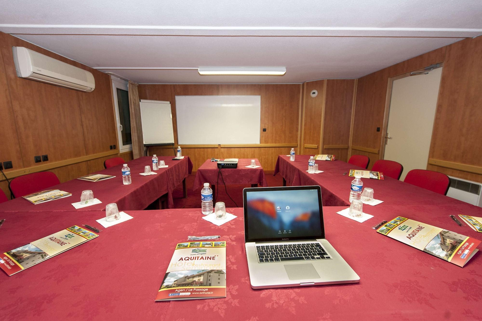 Sala de Reuniones Brit Hotel Agen - L'Aquitaine
