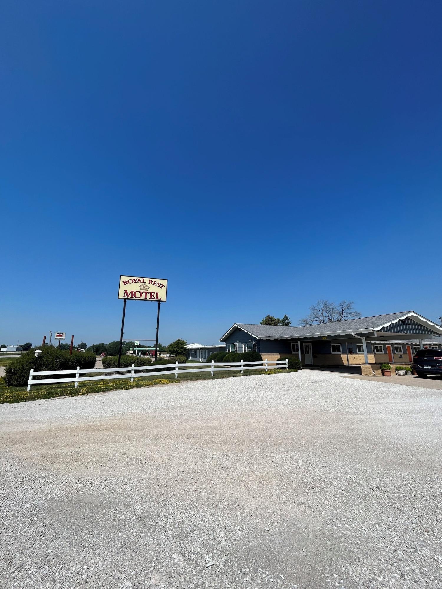 Varios Royal Rest Motel