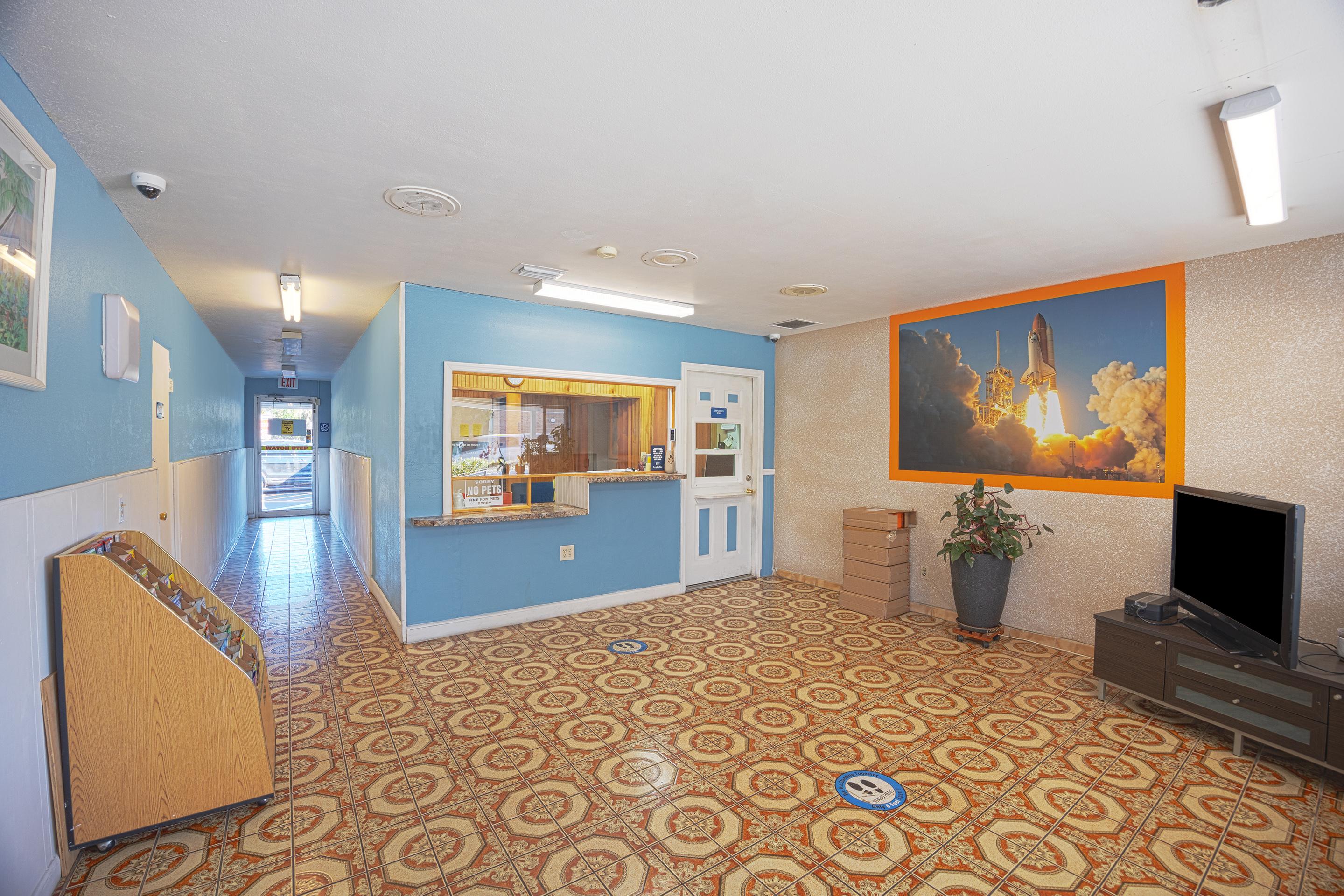 Vista Lobby Sunrise Inn by OYO Titusville FL