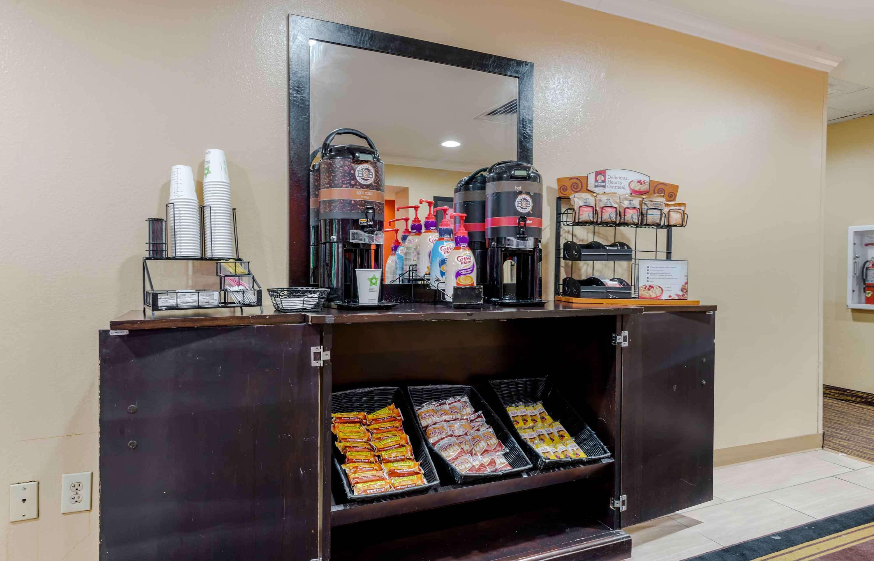 Restaurant Extended Stay America Suites Elizabeth Newark Airport