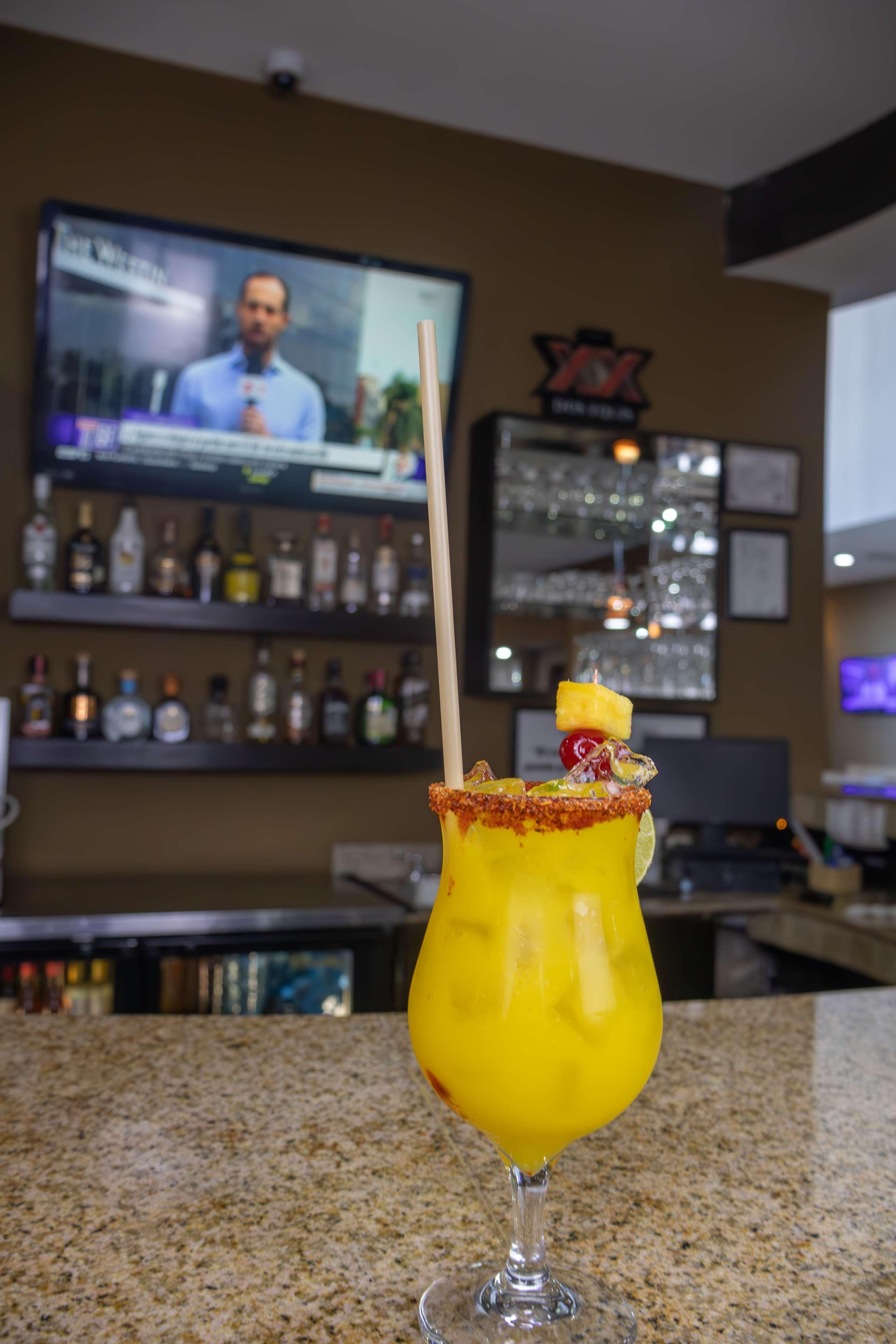 Bar/Salón Best Western Premier Monterrey Aeropuerto