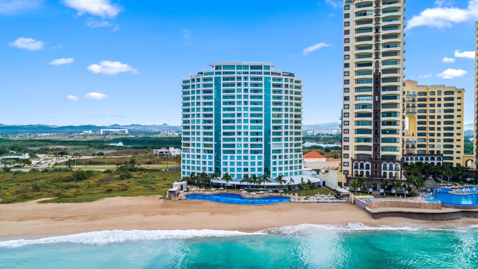 Vista Lobby Park Royal Beach Mazatlán