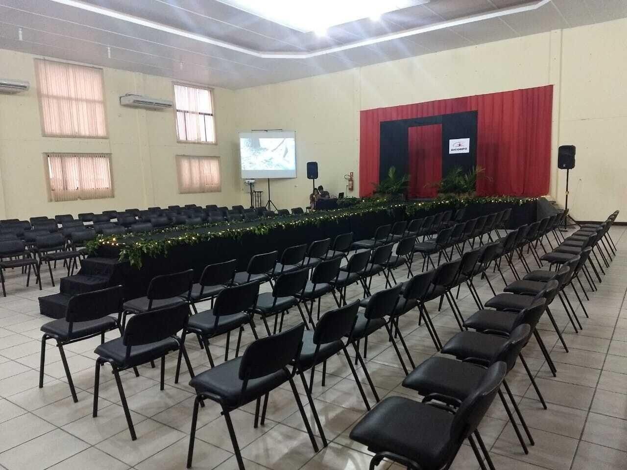 Sala de Reuniones Hotel Araçá
