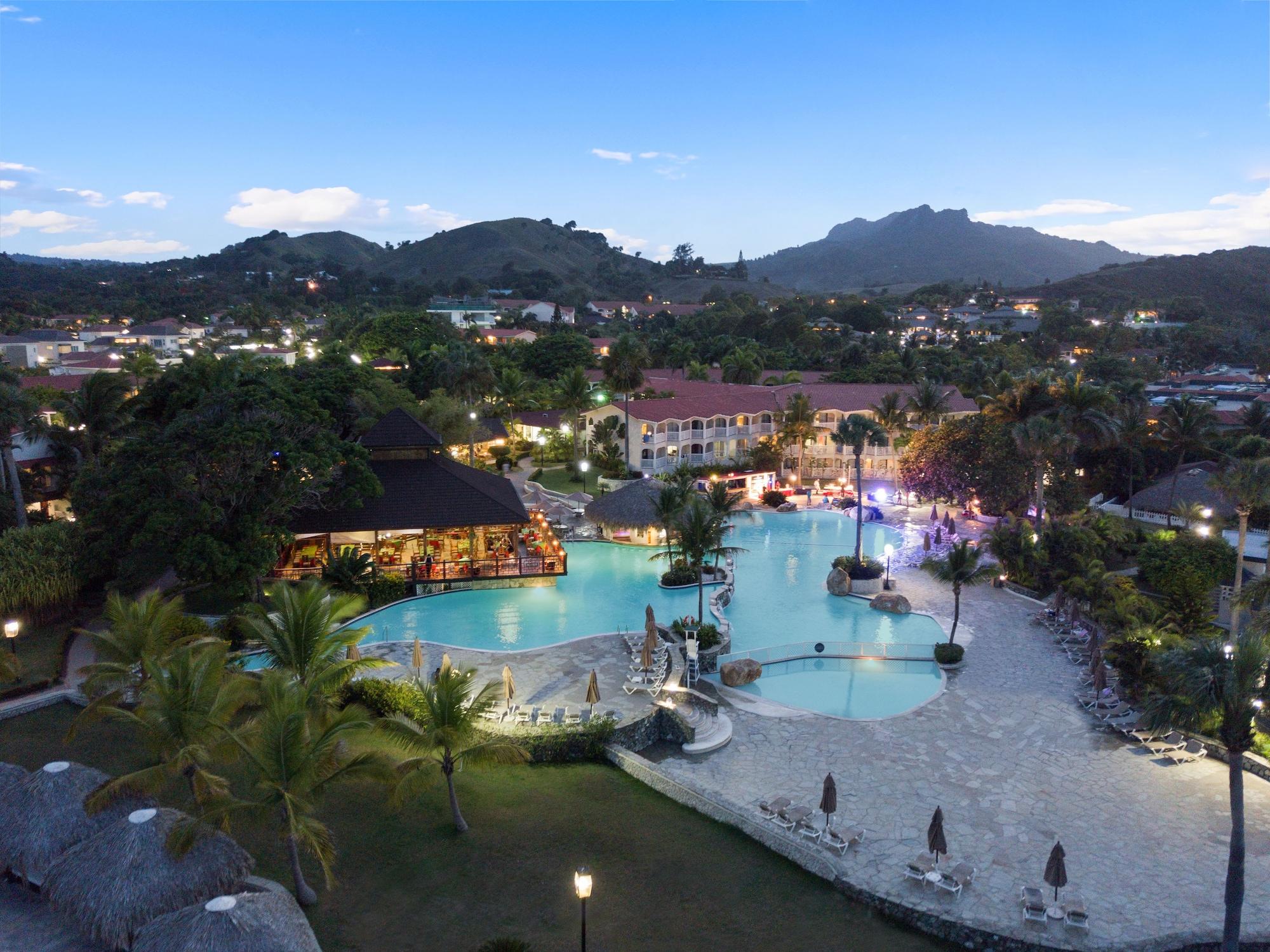 Vista Exterior Lifestyle Tropical Beach Resort & Spa All Inclusive
