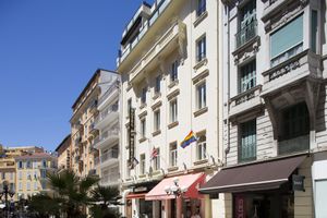 Alojamiento - Le Meurice