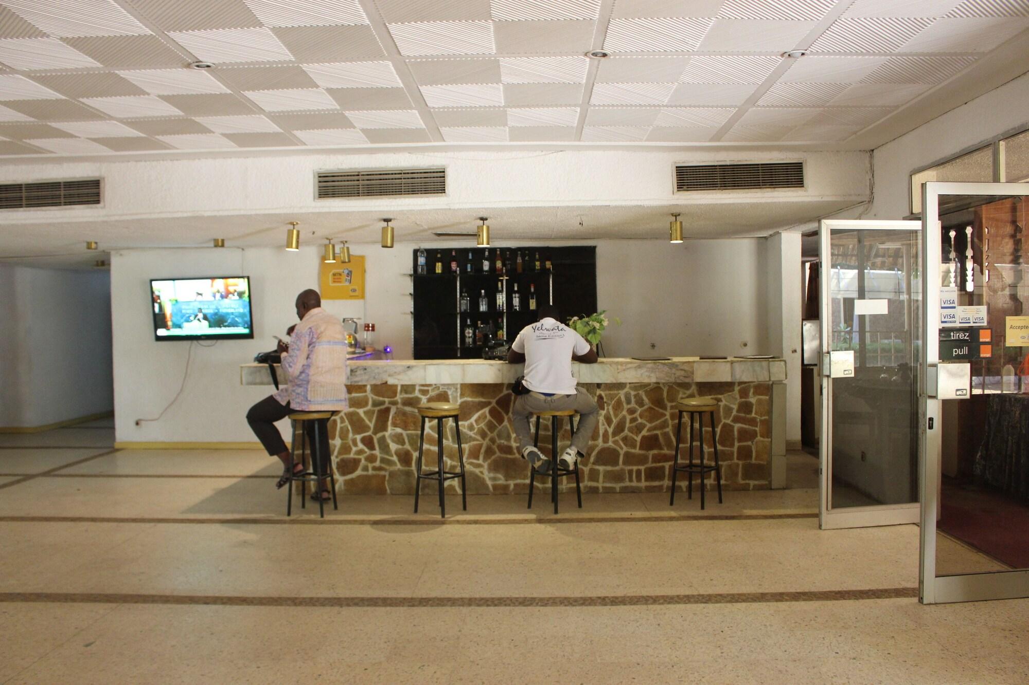 Bar/Salón Hotel Mizao
