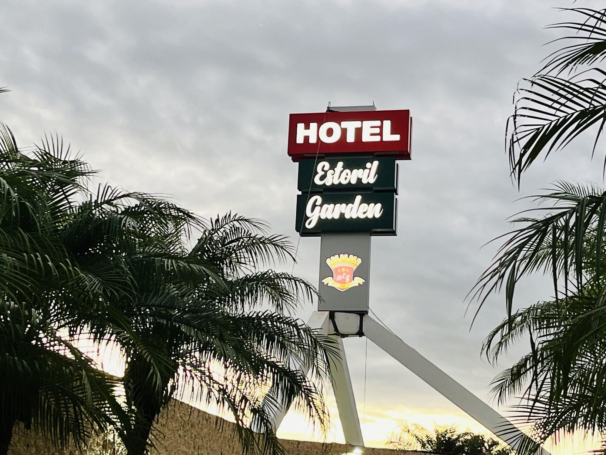 Vista Exterior Hotel Estoril Garden