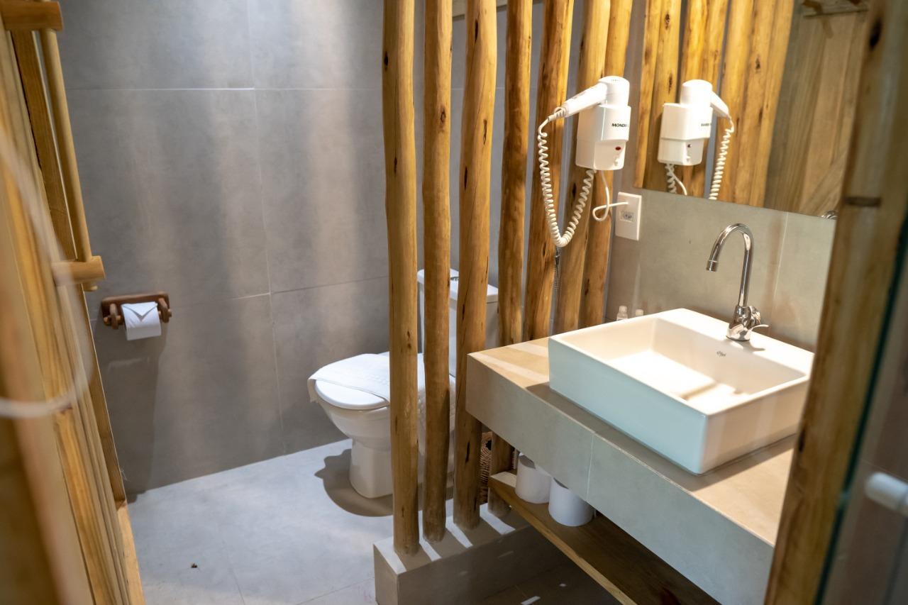 Baño Aquarela Praia Hotel