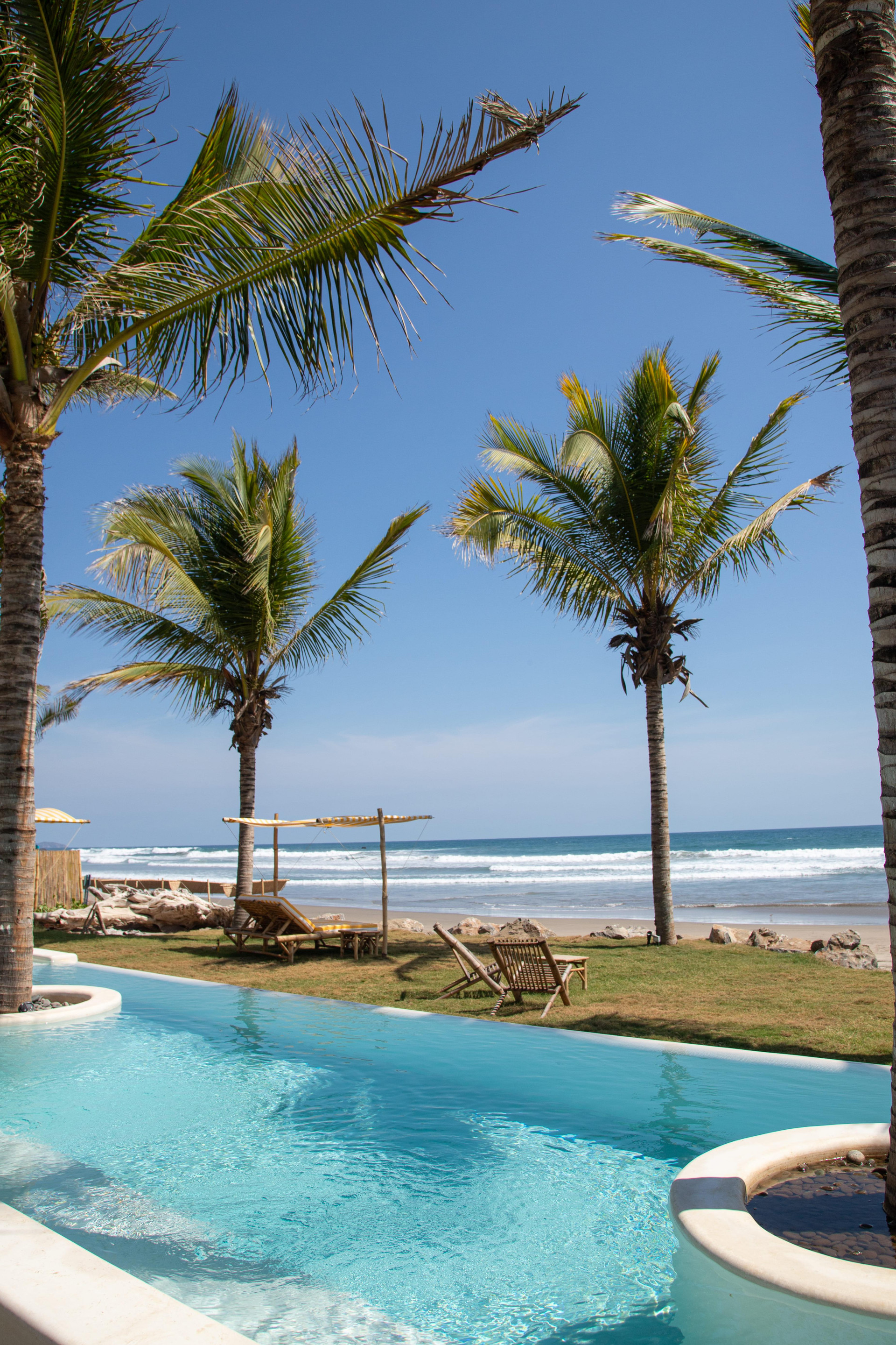 Vista Exterior Hotel Pomelo