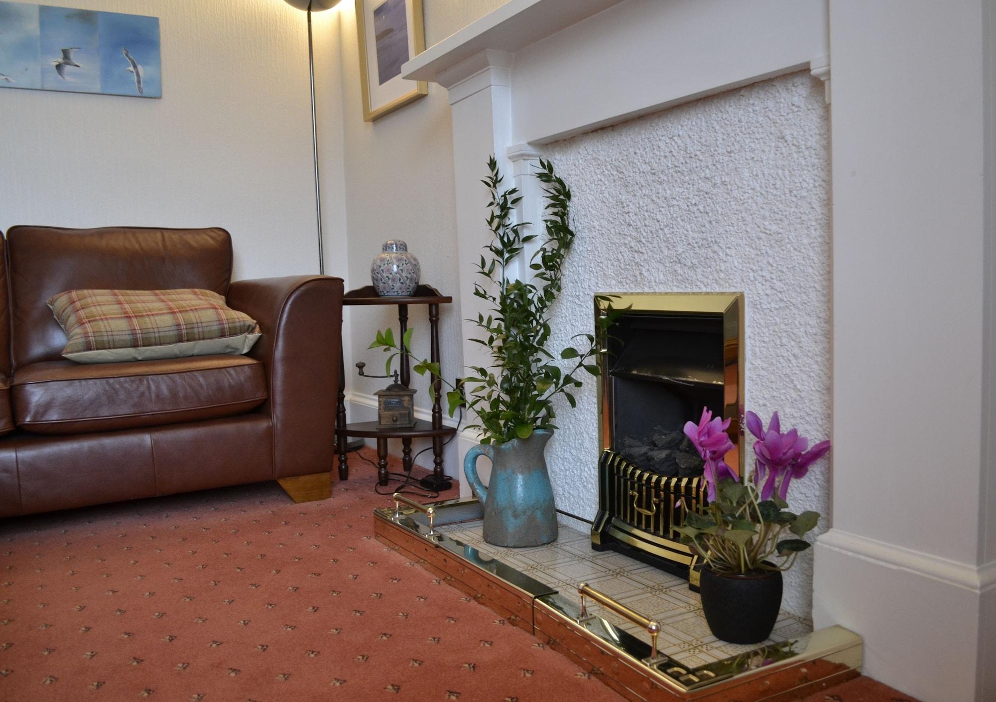 Vista Lobby Queensberry House