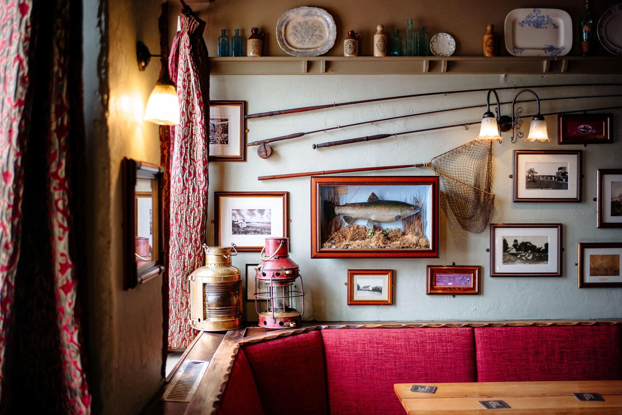 Bar/Salón King Arthur Hotel