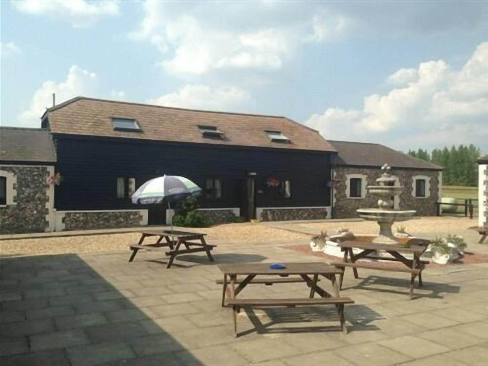 Vista Exterior Coach House Hotel