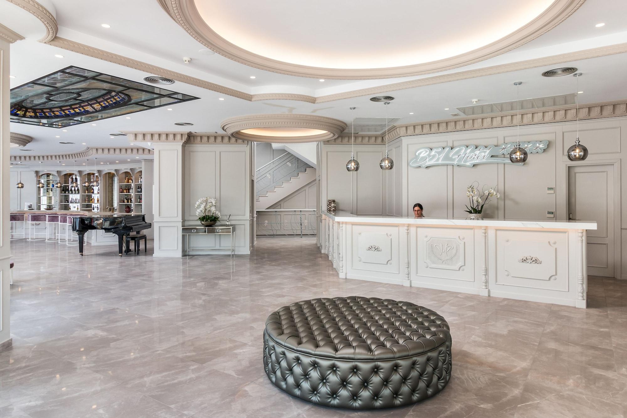 Vista Lobby Park Plaza Suites Apartamentos