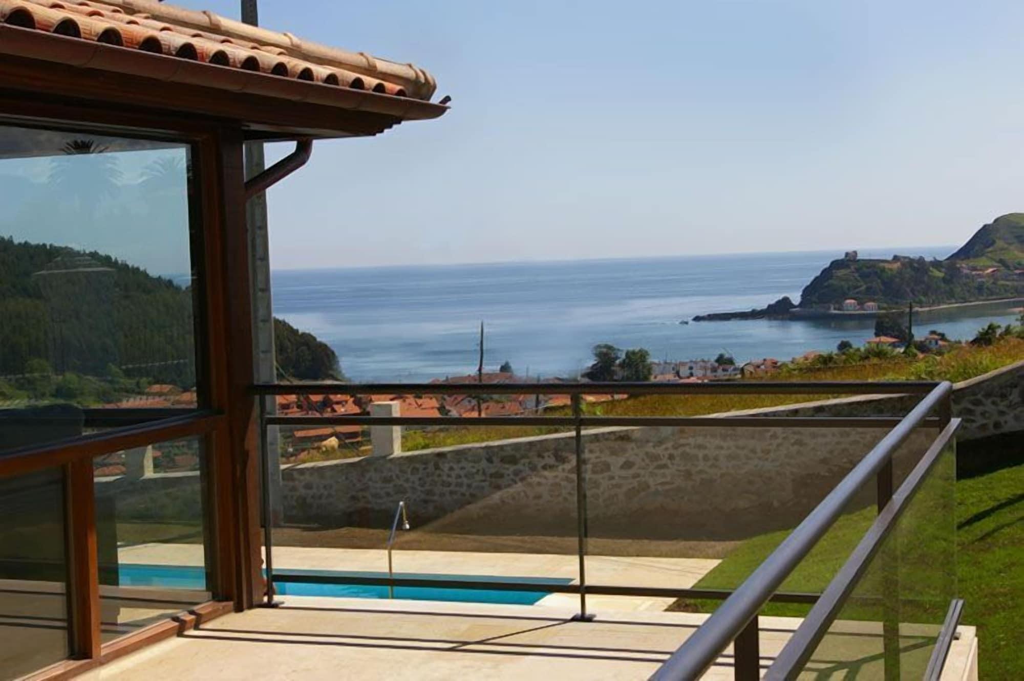 Playa Hotel Villadesella