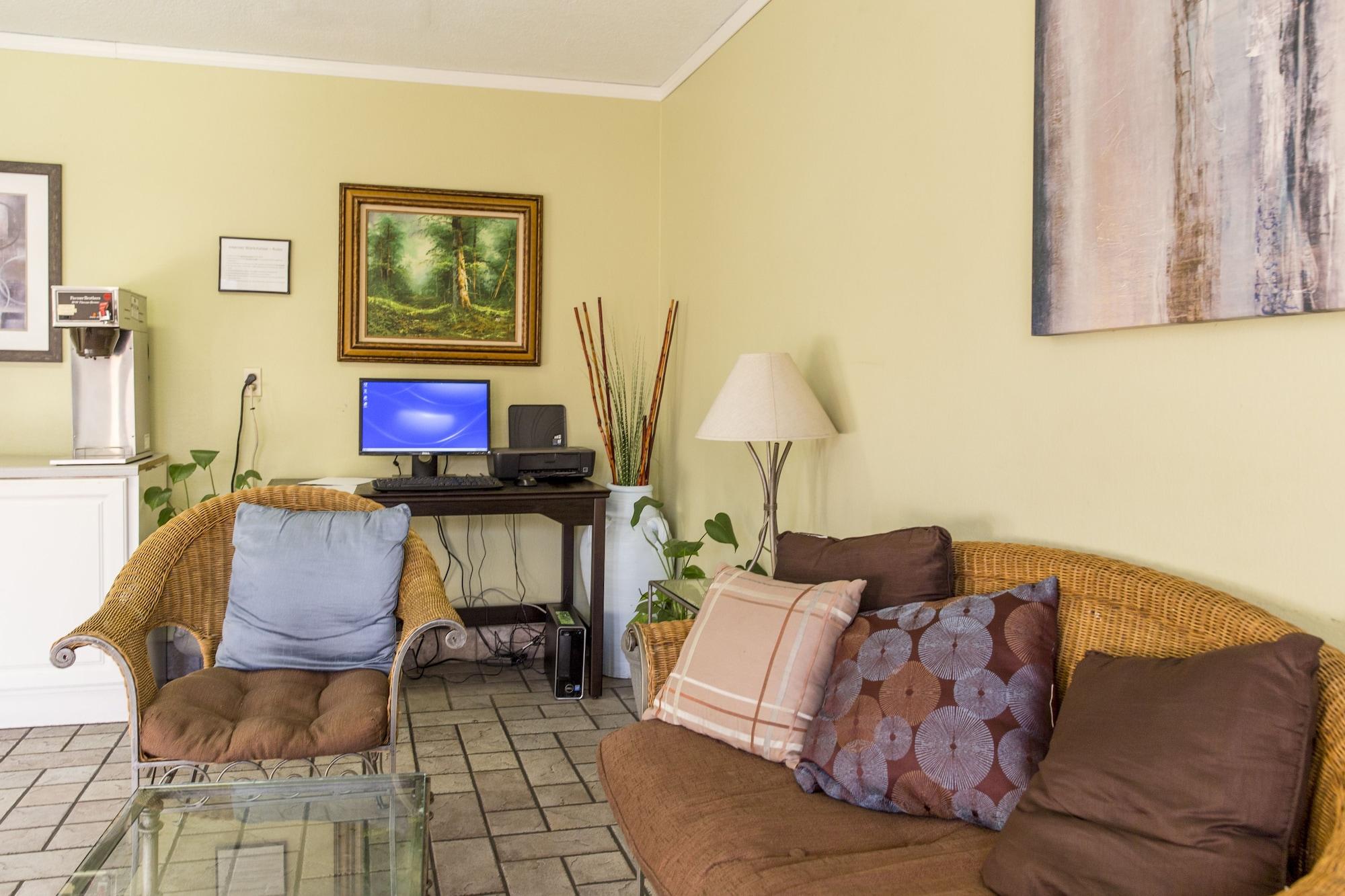 Vista Lobby Premier Inns Thousand Oaks