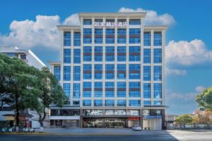 Alojamiento - Zhangjiajie Homeinn Plus Hotel