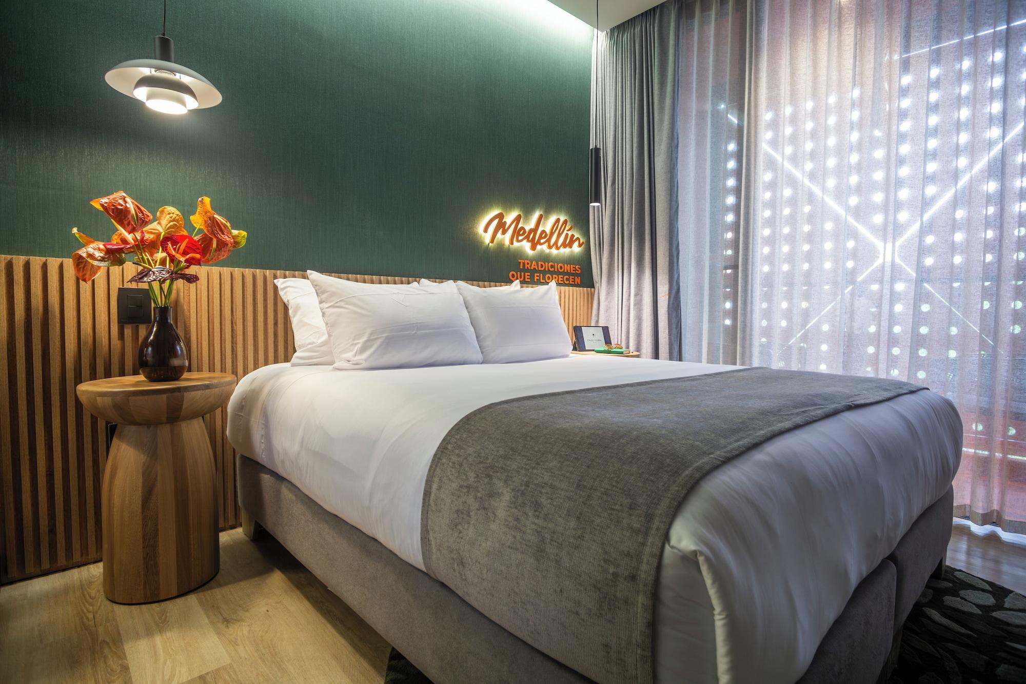 Varios Calle Flora Hotel by Jalo