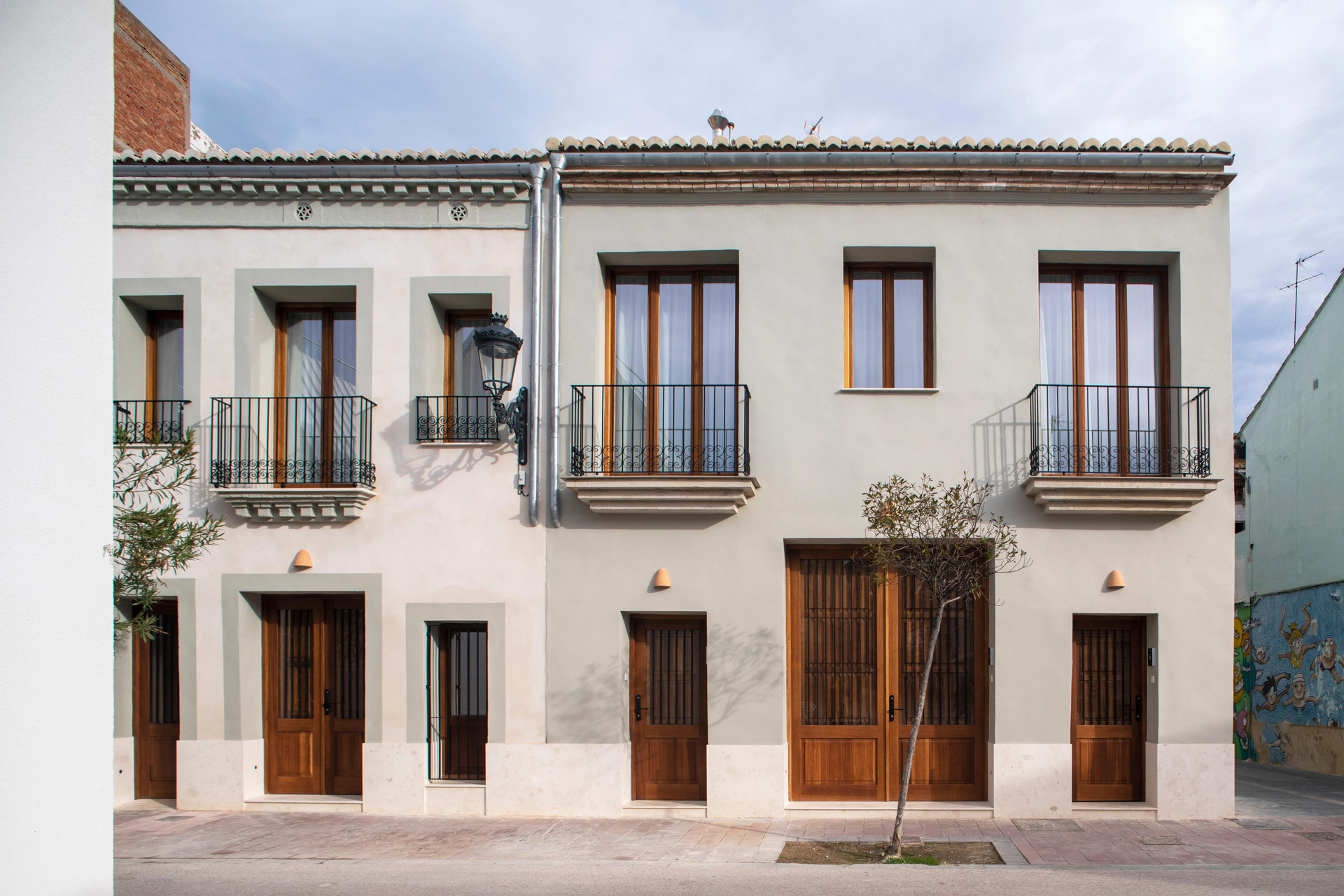 Vista Lobby Mon Suites San Pedro