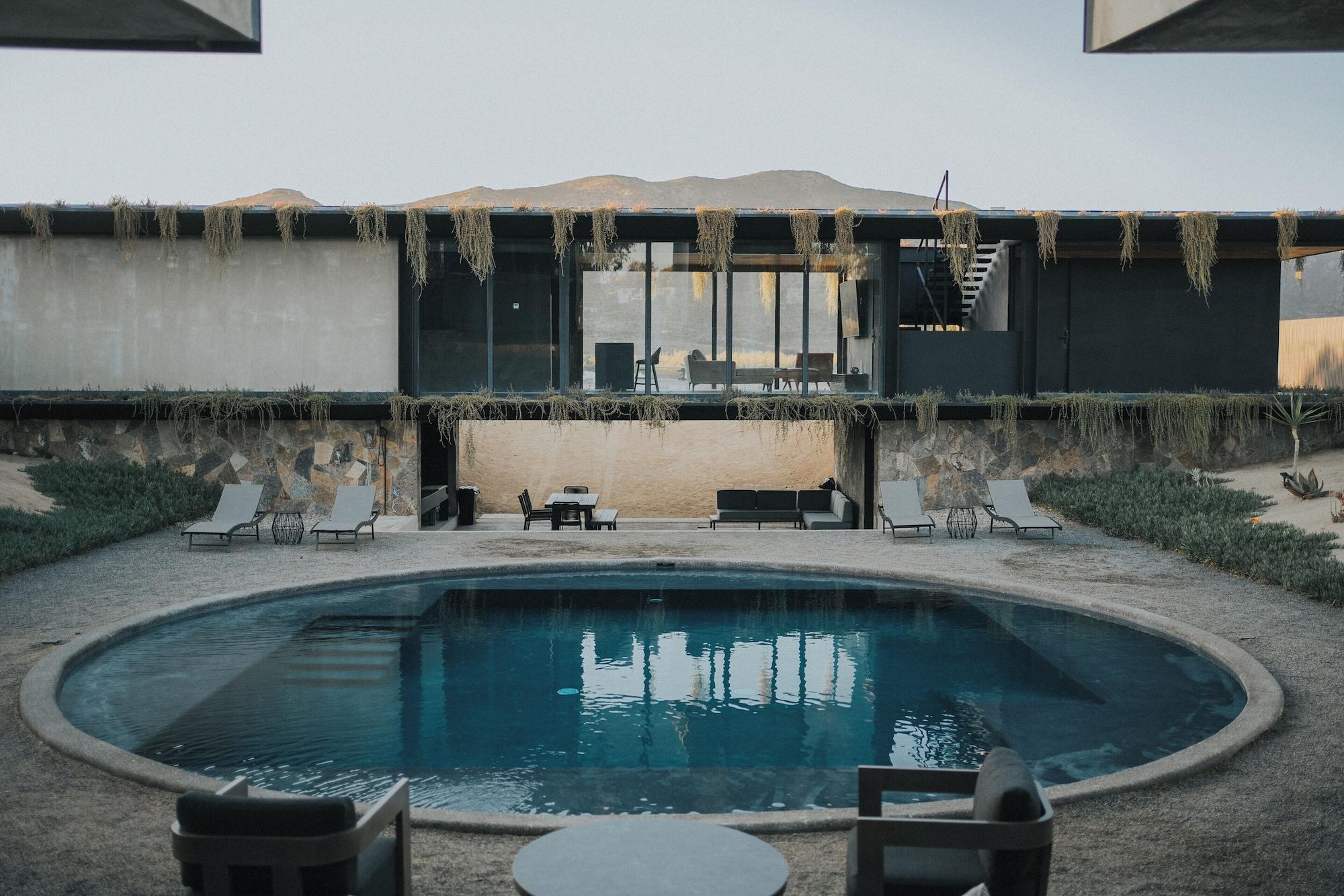 Varios Dolmen Hotel Boutique