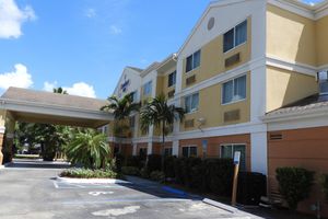 Alojamiento - Comfort Inn Fort Myers Northeast