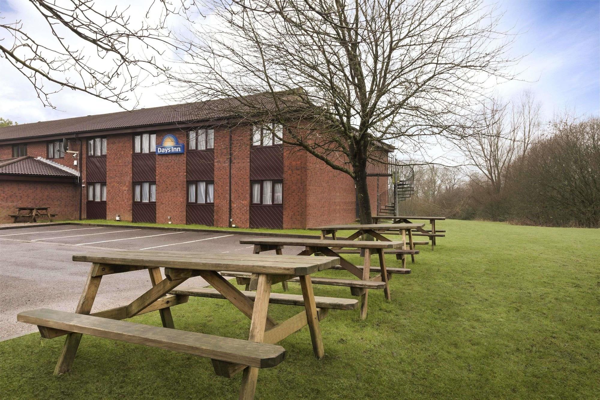 Varios Days Inn by Wyndham Bridgend Cardiff M4