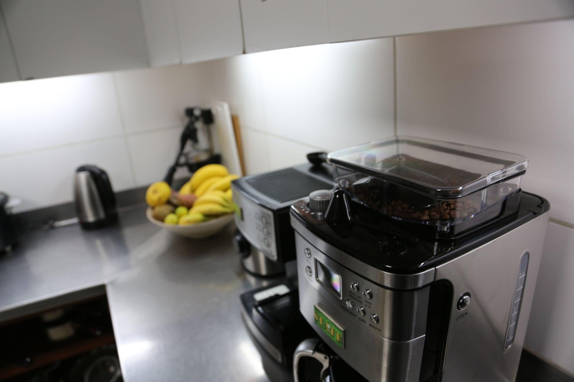 Bar/Salón FroGuestHouse