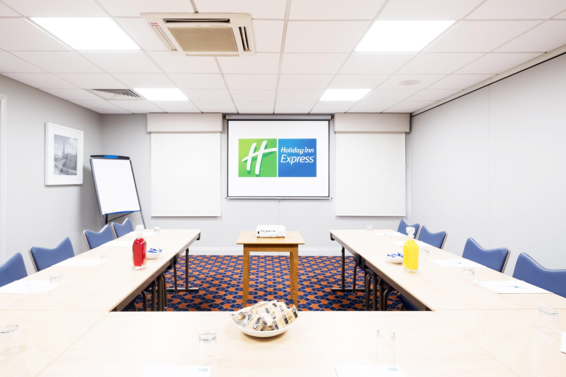 Sala de Reuniones Holiday Inn Express Perth by IHG