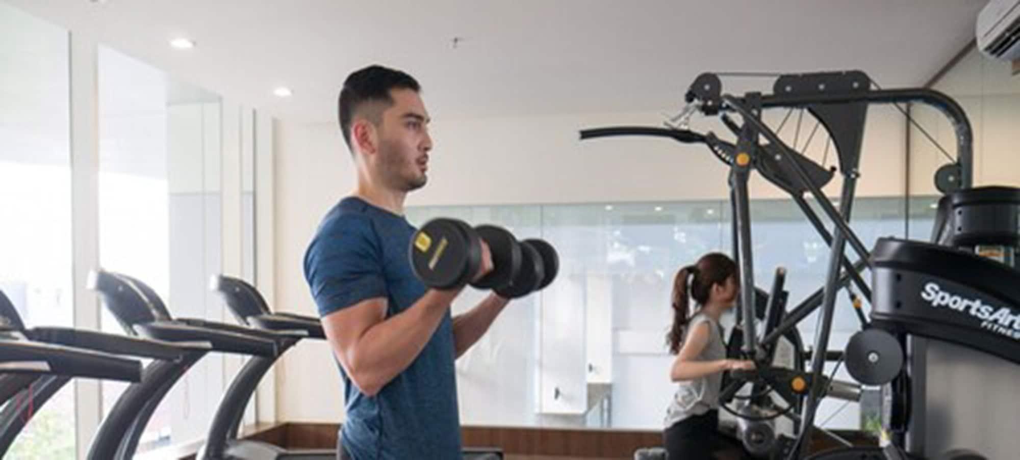 Gimnasio BW Luxury Jambi