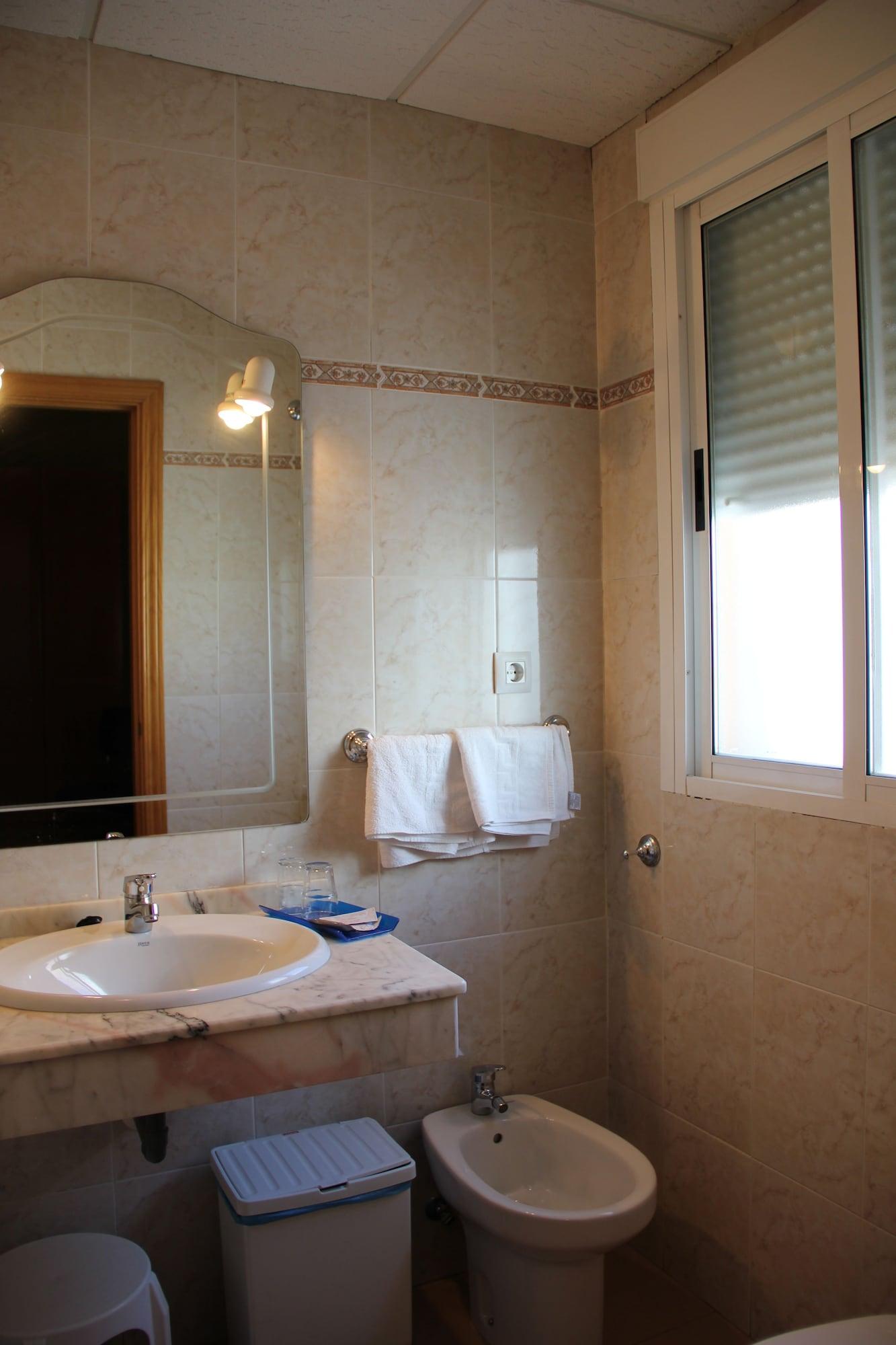 Equipamiento de Habitación Hotel Dora