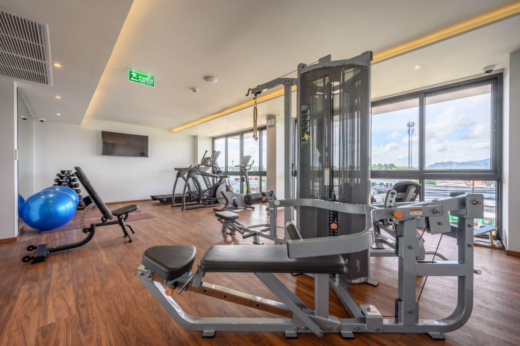 Gimnasio Tour De Phuket Hotel