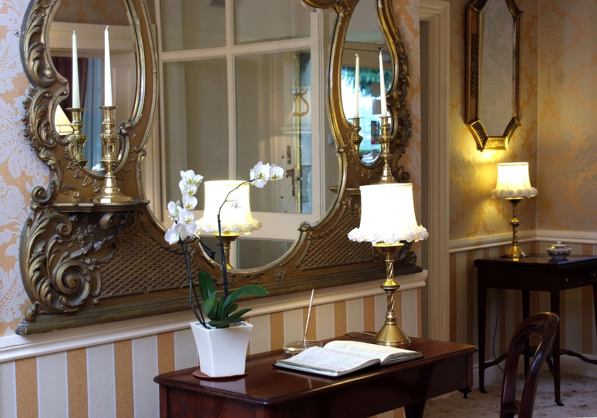 Vista Lobby Killiane Castle Country House & Farm