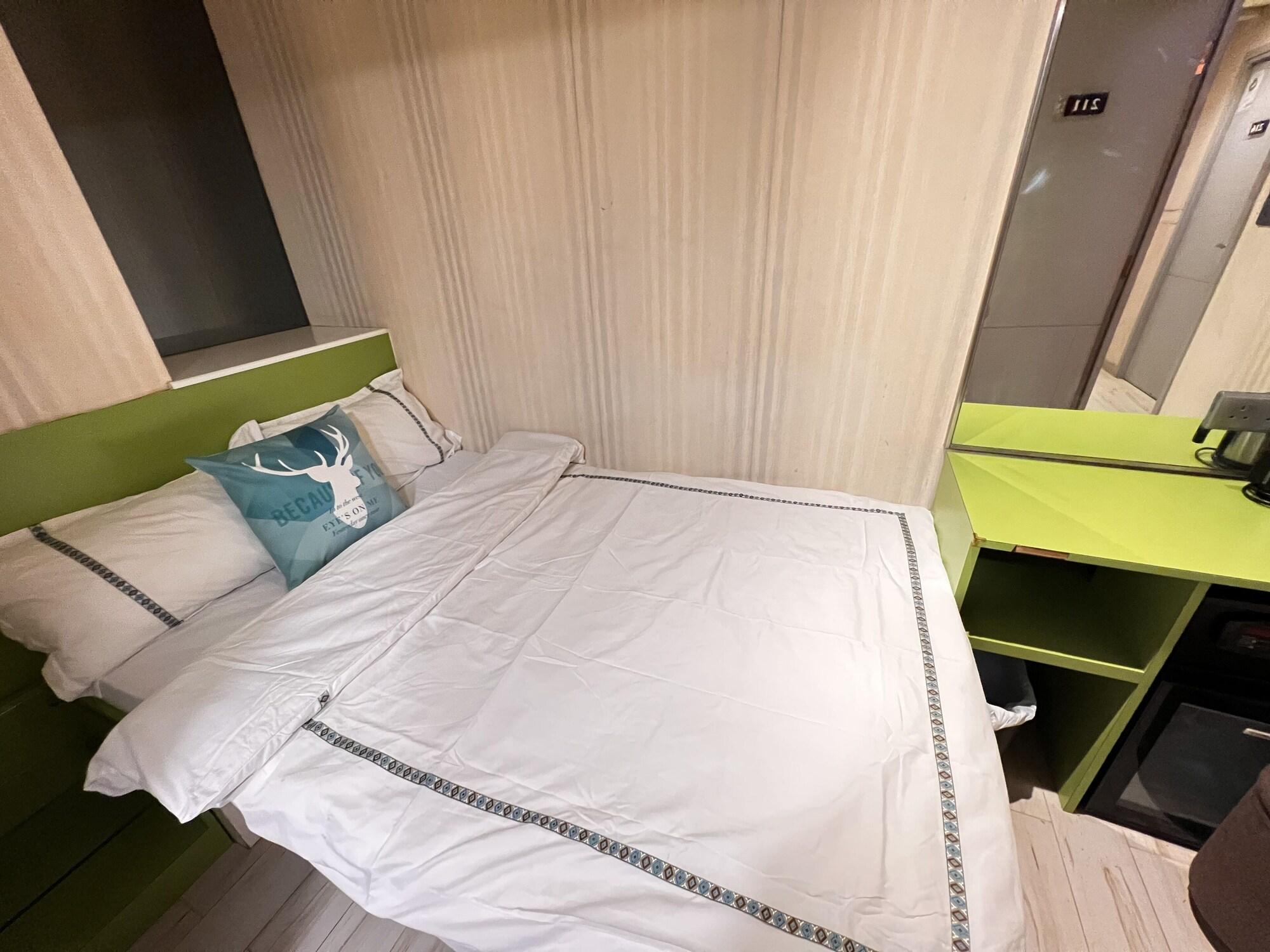 Hotel Capital Suites Luxury Residences And Offices