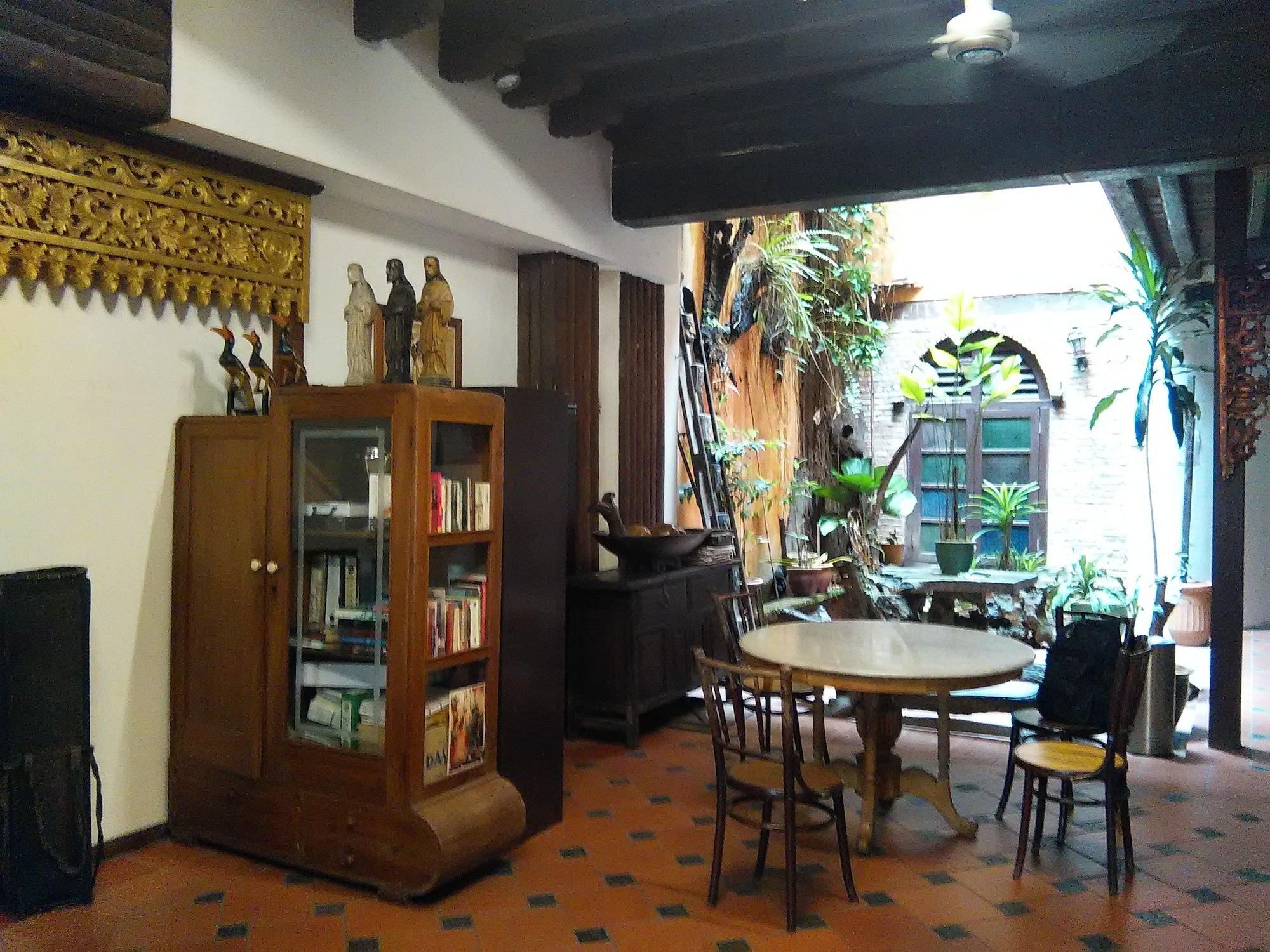 Restaurant Kuching Waterfront  Lodge