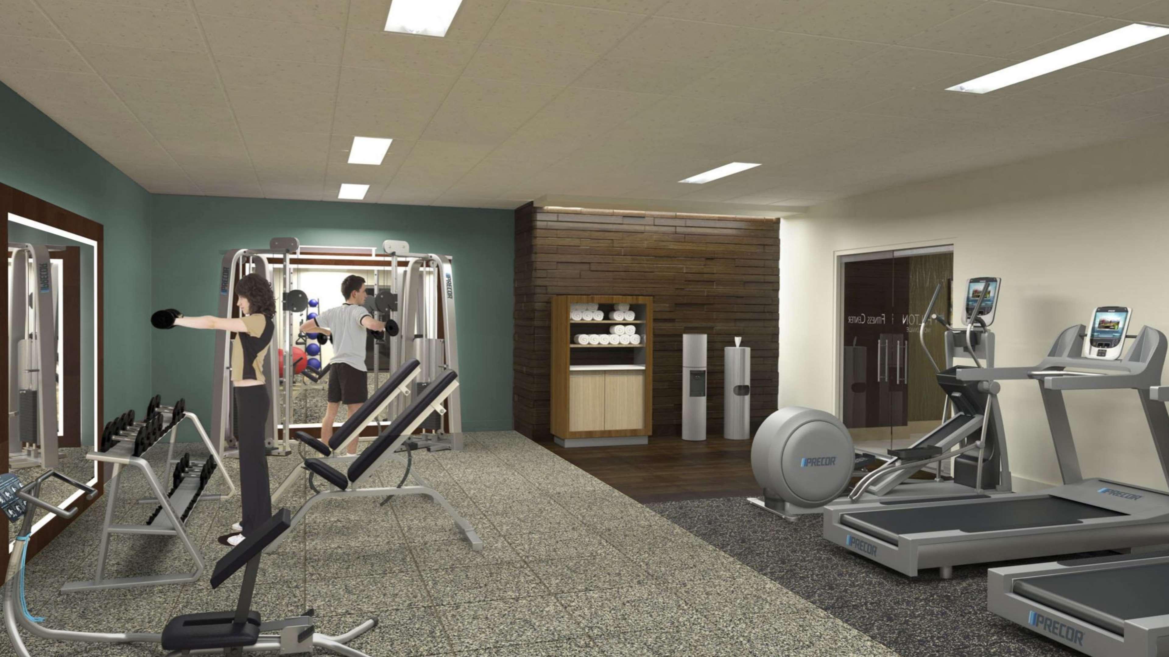 Gimnasio Doubletree by Hilton Bath