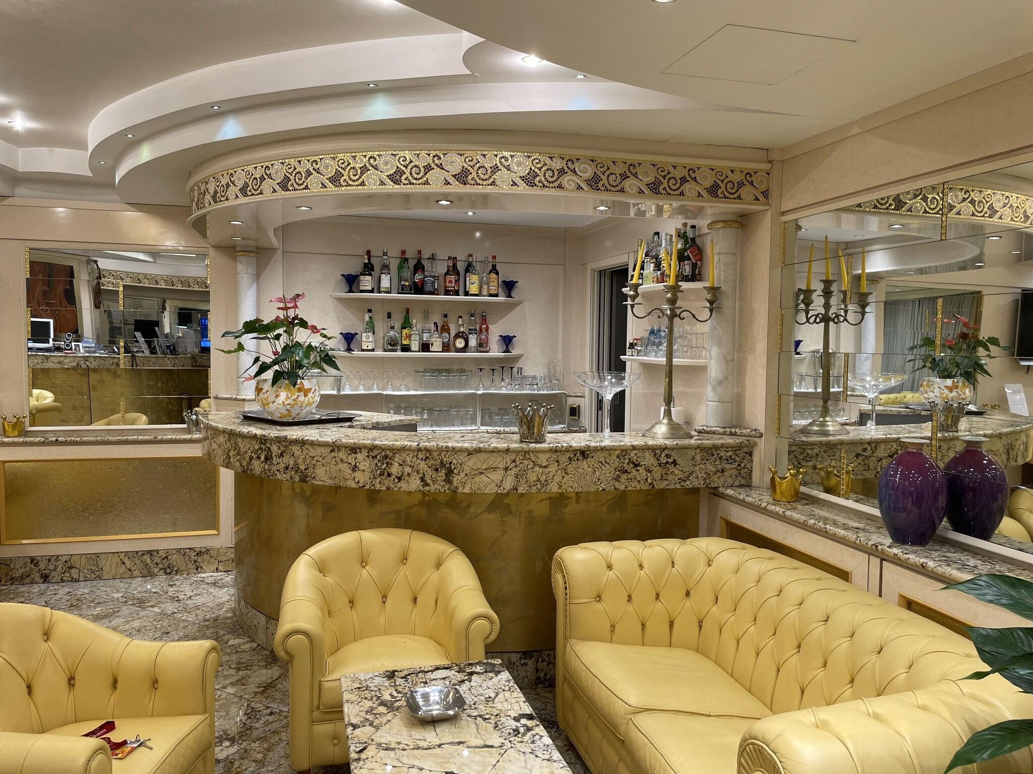 Bar/Salón Hotel Wagner