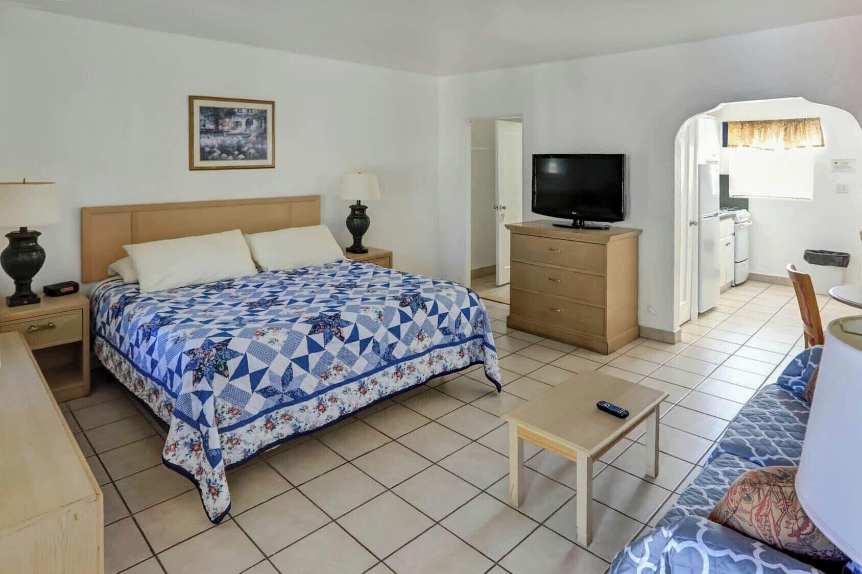 Quarto Richard's Motel Extended Stay