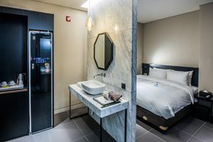 Alojamiento - Rivertain Hotel