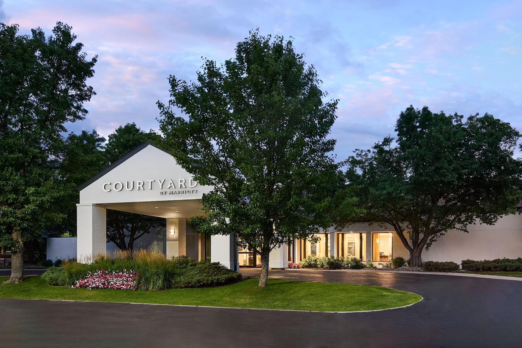 Vista Exterior Courtyard by Marriott Fort Collins