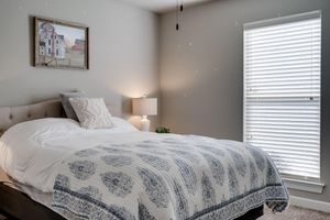 Alquiler Vacacional - Luxury 3bd 2 bath Villa - Downtown/Coffee Bar/Indoor Fireplace/Pergola