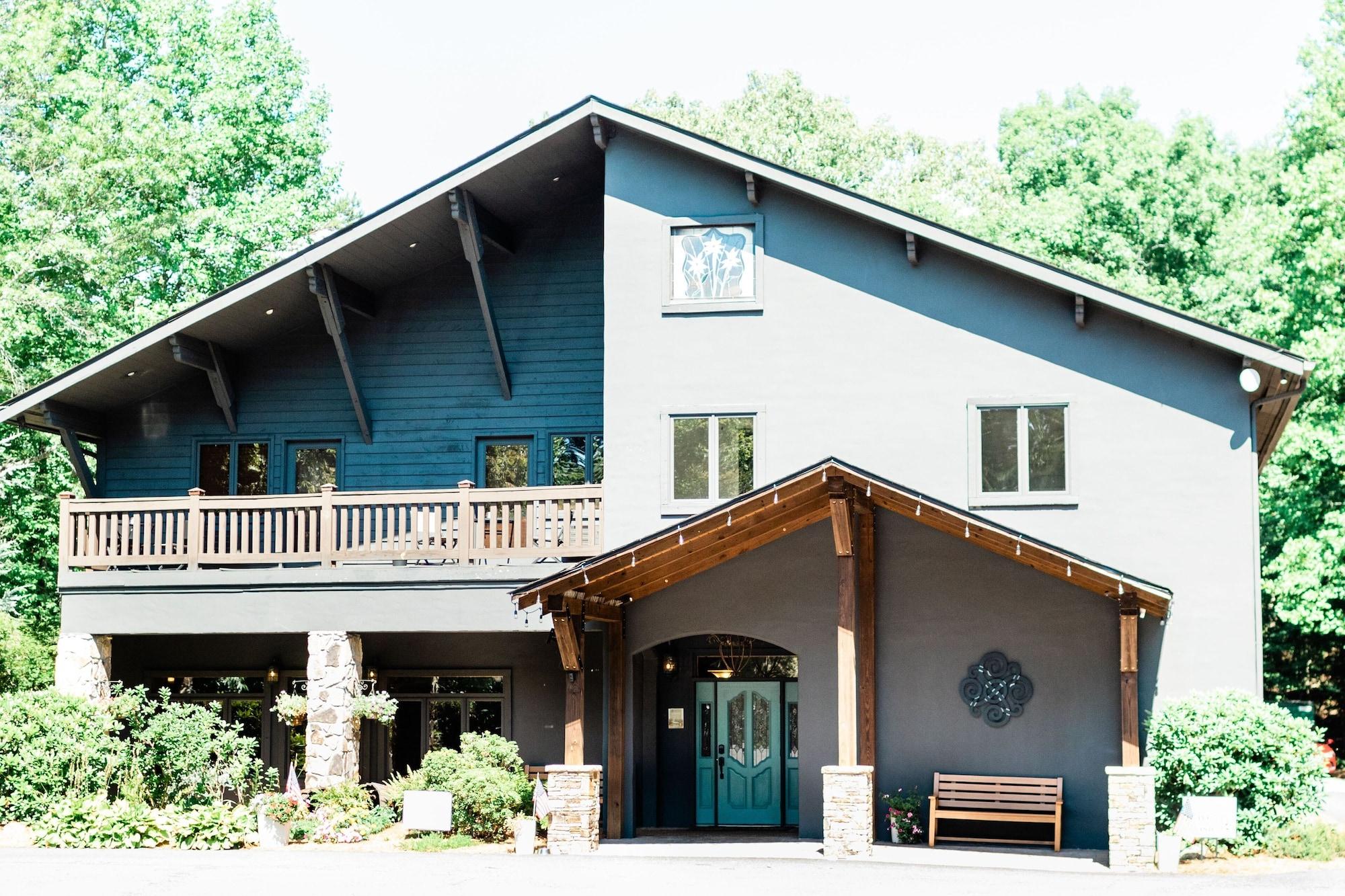 Vista Exterior Sylvan Valley Lodge & Cellars