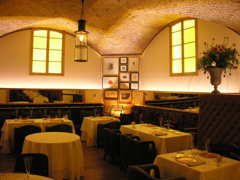 Restaurant DO Plaça Reial Hotel Gothic Quarter, Sonder by Marriott Bonvoy