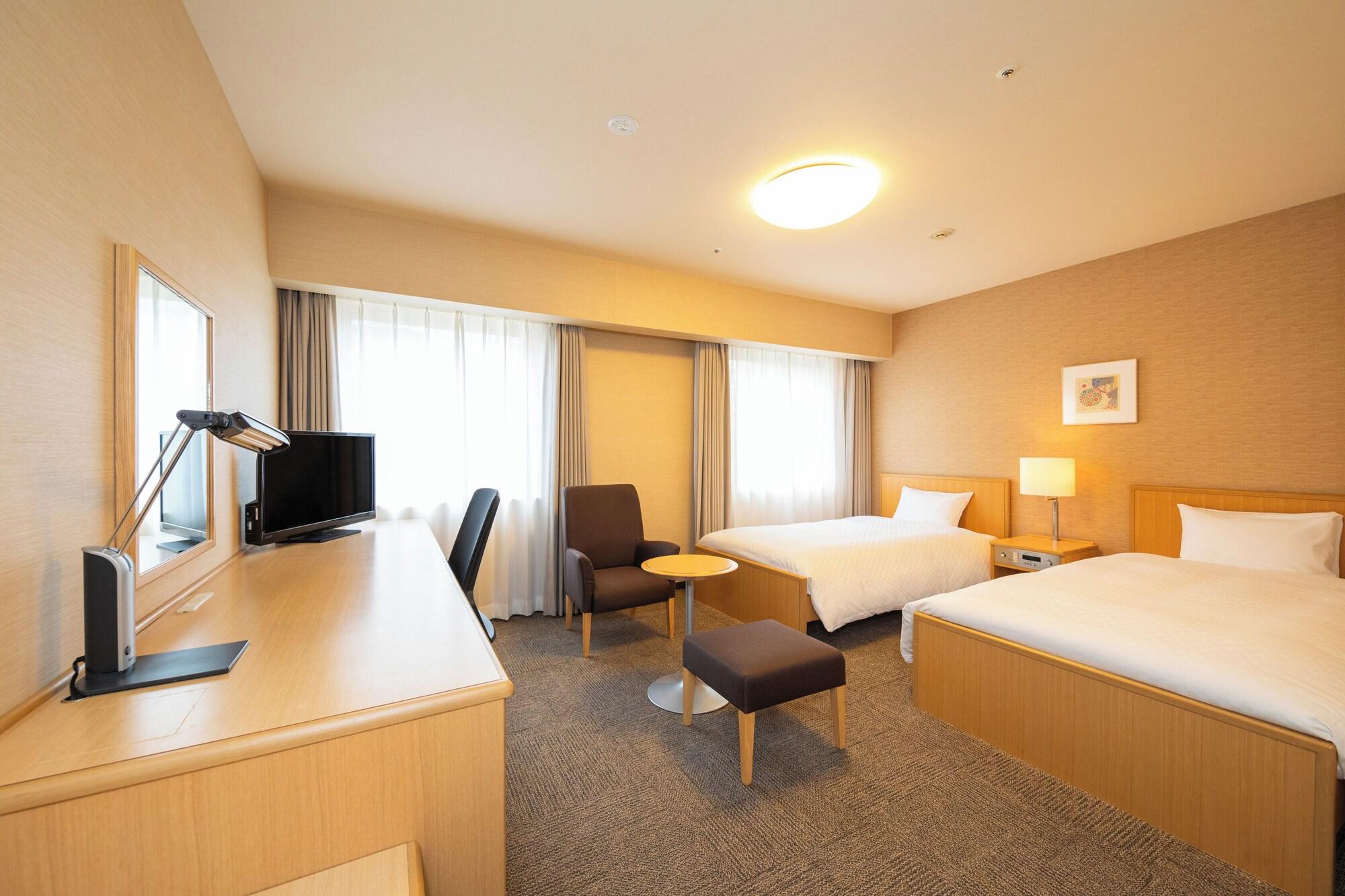 Varios EN HOTEL Akita