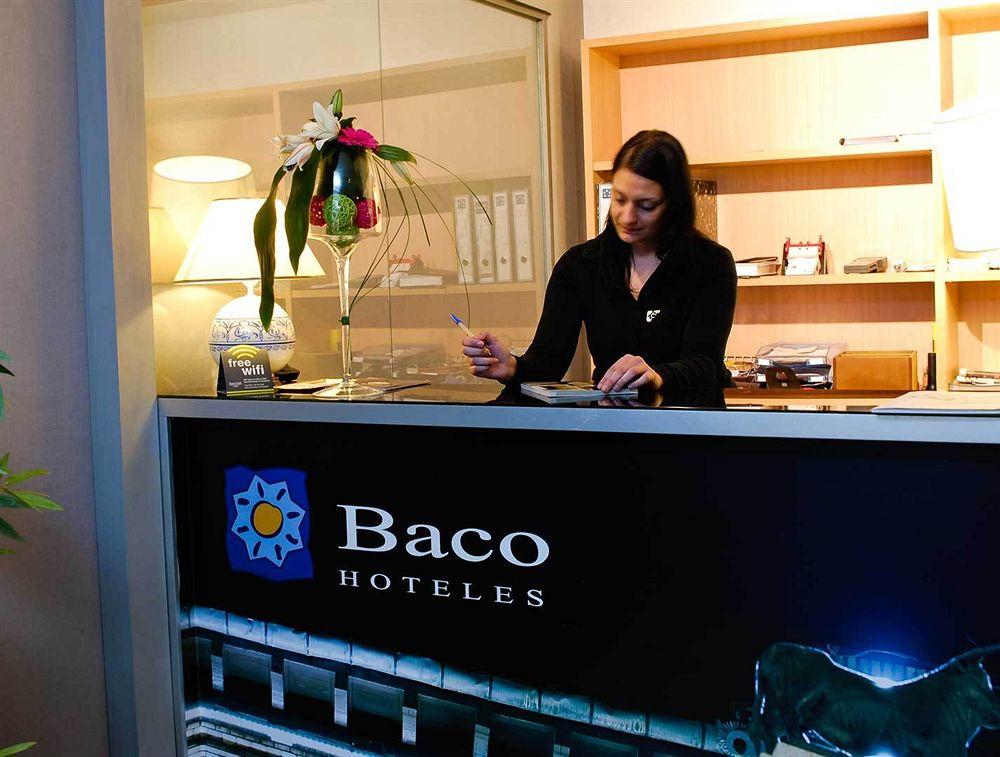 Vista Lobby Hotel Torico Plaza