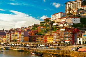 Passagem - Voos para Porto