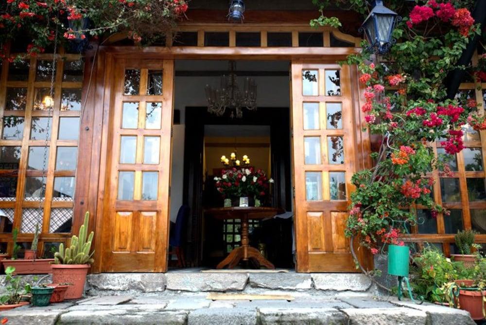 Vista Exterior Hacienda la Carriona