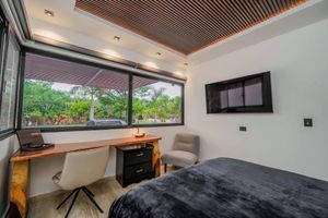 Alquiler Vacacional - Shark Villa: 5-Bedrooms, Heated Pool and Movie Theater in a Luxury Neighborhood